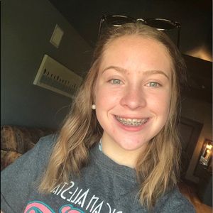 Meet your Posher, Anna